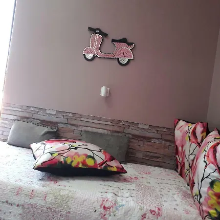 Dollhouse Elli Apartment *